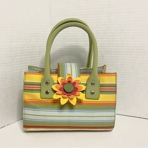 VTG SISTERS BY LONGABER GIRLS SUNFLOWER PURSE COLOR STRIPES. METAL STUDS BOTTOM